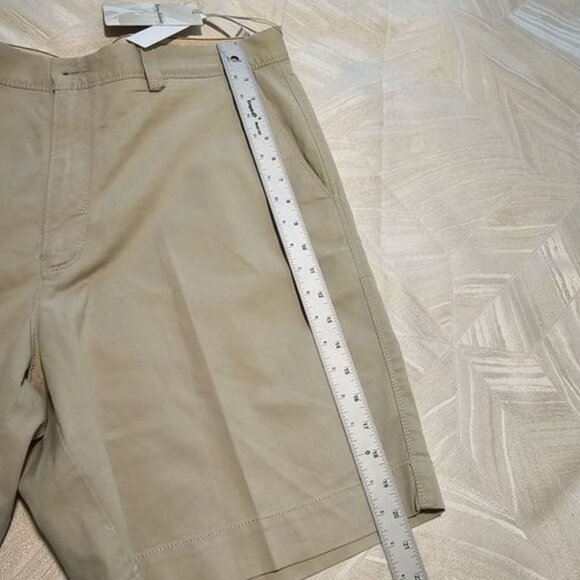 !!!NWT!!! Men’s Tommy Bahama Tan Shorts, 38 - Picture 8 of 12